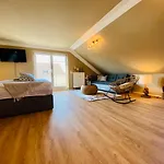 Apartment Ferien-apartment Seewiesen - Mit Priv Strandzugang *