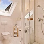 Ferien-apartment Seewiesen - Mit Priv Strandzugang Apartment Friedrichshafen