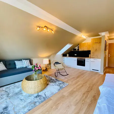 Apartment Ferien-Apartment Seewiesen - Mit Priv Strandzugang Friedrichshafen